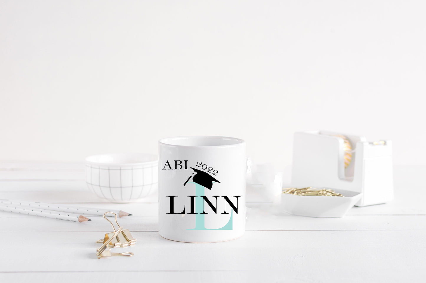 Geschenke zum Abitur - Abi Geschenk-Idee Jungen & Mädchen 2024 - Tasse mit Namen personalisiert