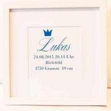 Lade das Bild in den Galerie-Viewer, Babygeschenk mit Namen Taugeschenk Geburtsanzeige zarto

