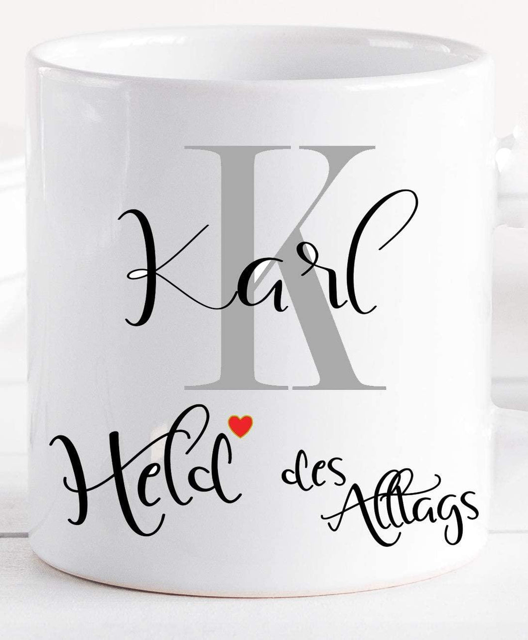 Tasse mit Spruch - Kaffeetasse Bürotasse personalisiert mit Namen - Geschenk für Beste Freundin Schwester Mama Papa Alltagsheld - Keramik Zarto